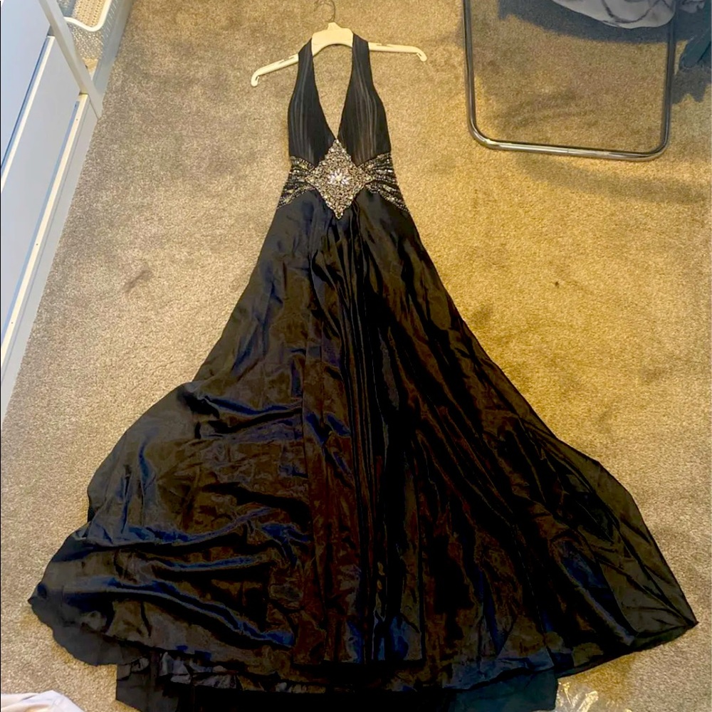 Size 12 prom dress long formal